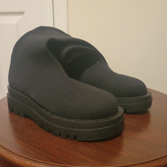 $20 Shoe Sale - Picture 2 of 6